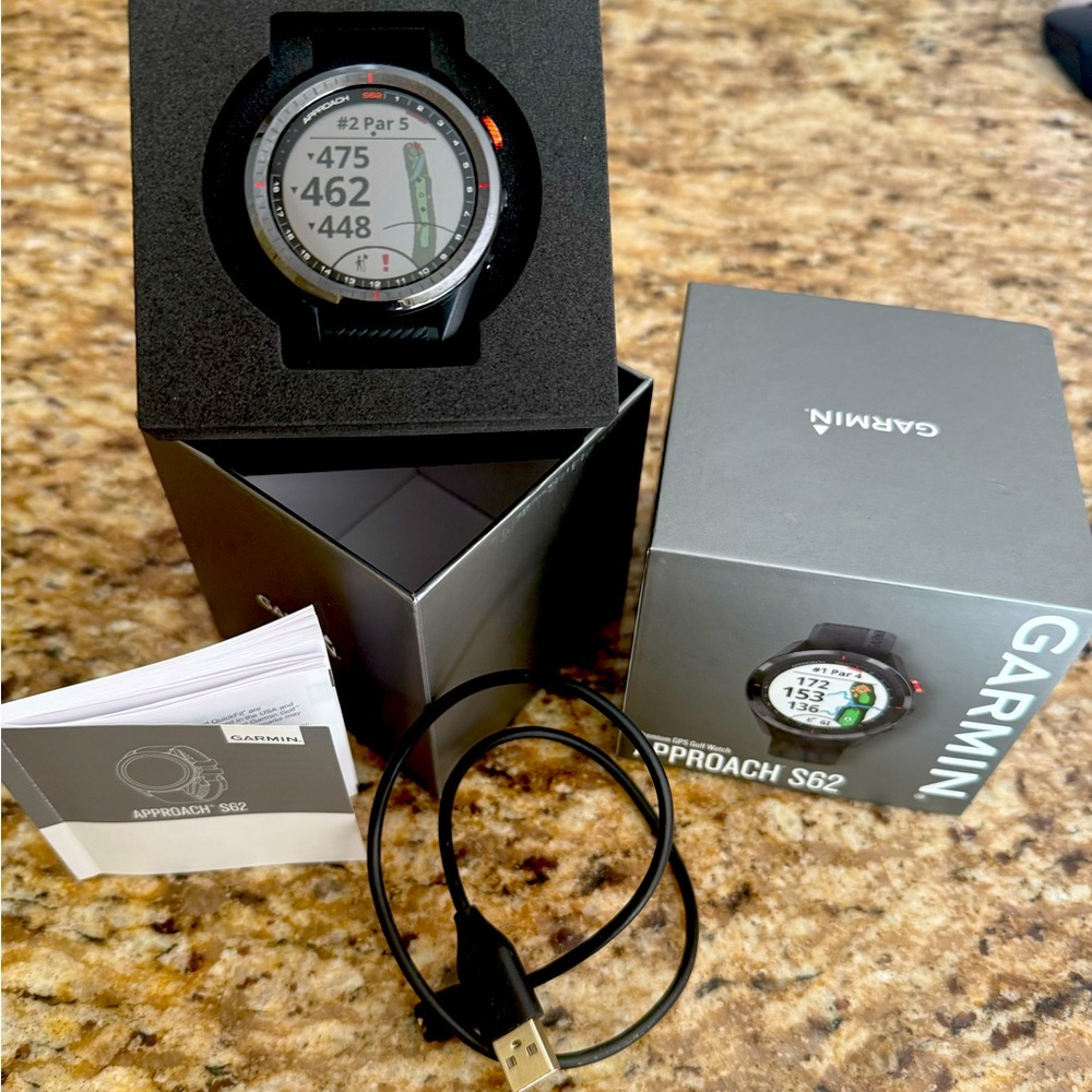 Garmin s62 golf watch